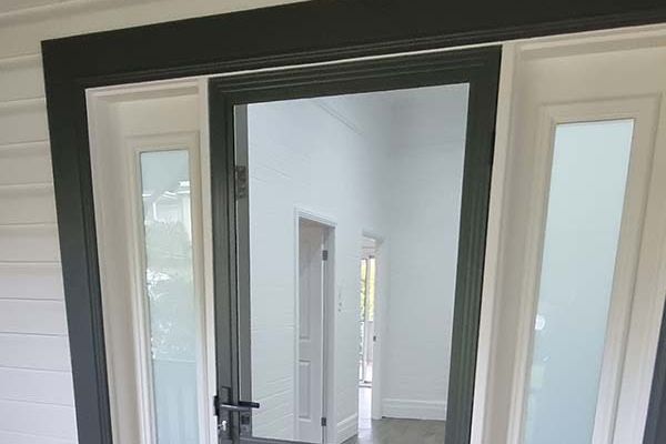 flyscreen-door-2AD43DA49-8616-53A2-3D72-EA294716B6F8.jpg