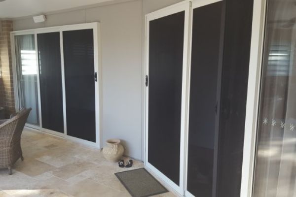 clearshield-double-stack-sliding-doorsAE627A06-2D4E-8EBA-AD52-FC53D95B3DD3.jpg