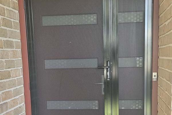 clearshield-with-sidelite-3E9FF6335-7182-6D85-3546-EB33B2454BA5.jpg