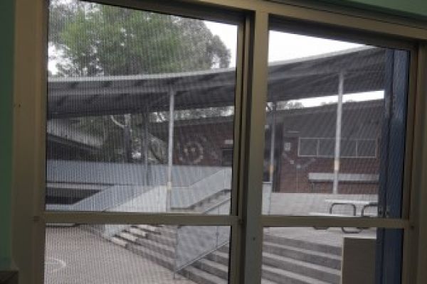 school-canteen-5F0164B84-4813-4D3E-0C4B-50C0EB77892A.jpg