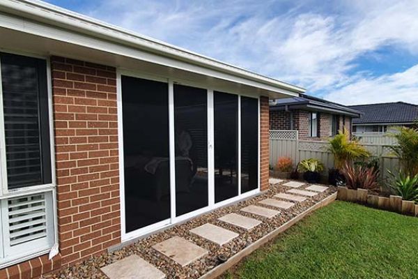 screen-door-enclosure-system-3DBD36DAE-19EE-E3D4-4FF8-957425D928E7.jpg
